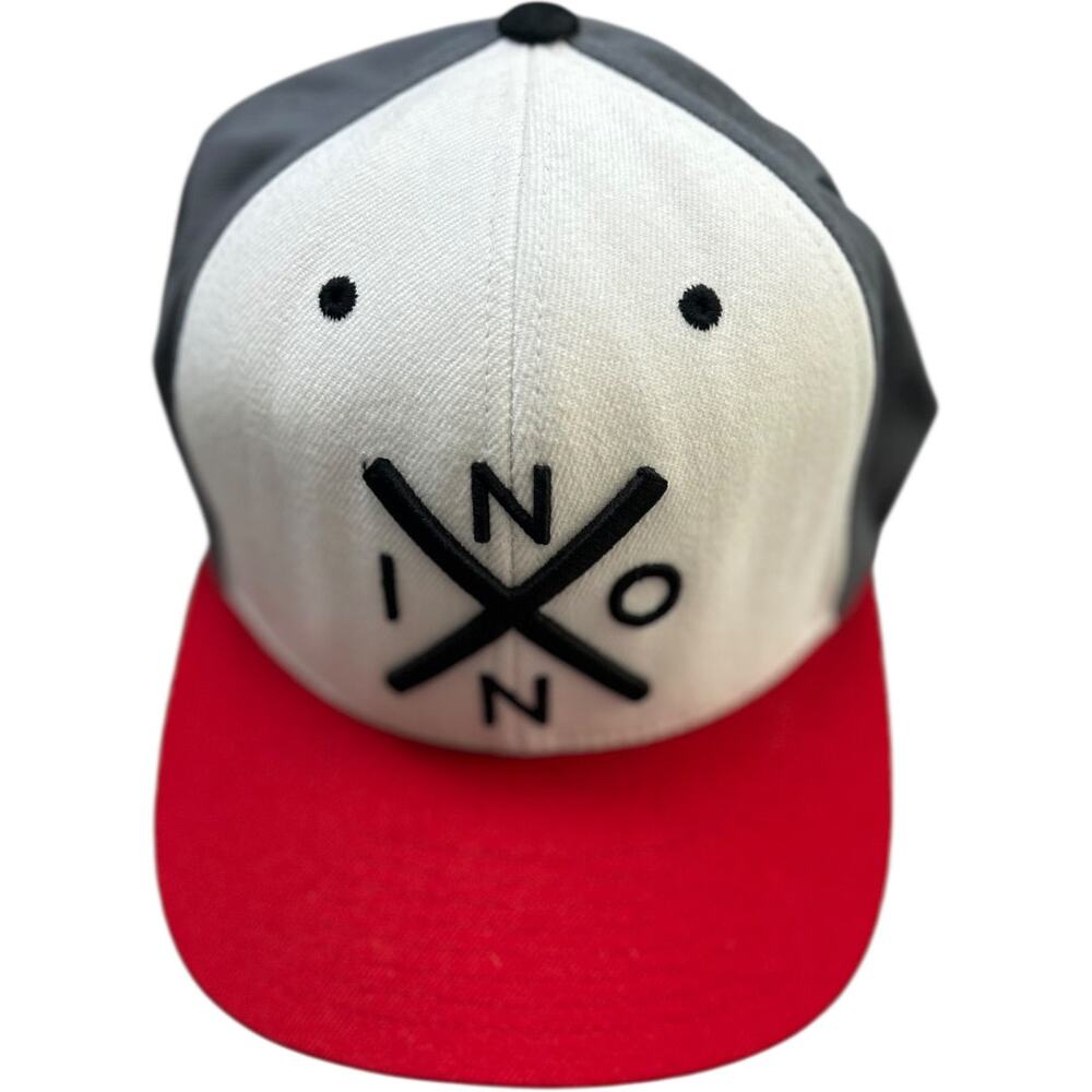 NWOT Rare Color Nixon Starter Cap Baseball Hat Bright Red, Gray, White Snap Back